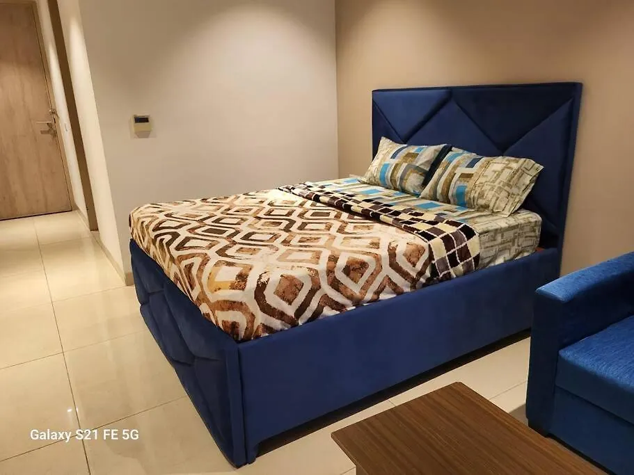 Genz Stay With Bnbbuddy Hosting For 5 Yr Gurgaon. Apartman